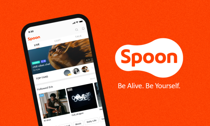 Spoon audio creator hosting a voice-only livestream with listener chat, headphones, microphone, collaboration, and community interaction